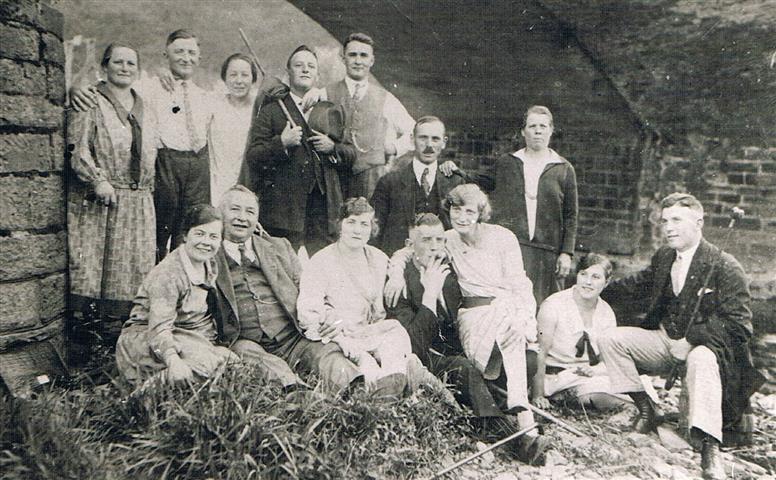 Bürgergesellschaft im Jahr 1928 (Foto von Anni Hinz)